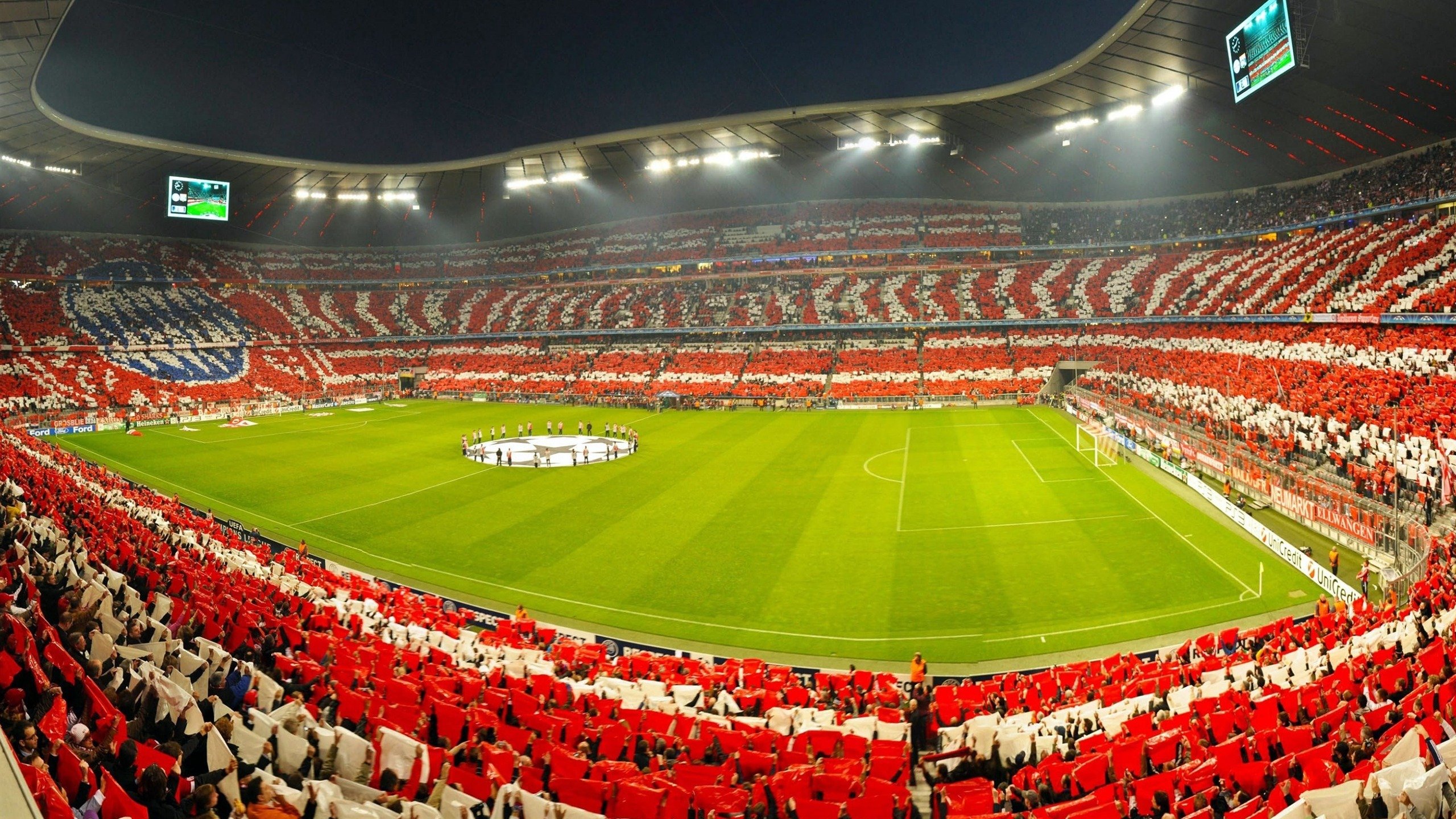 德甲攻势凶猛:攻守兼备,精彩不断!,德甲打法特点